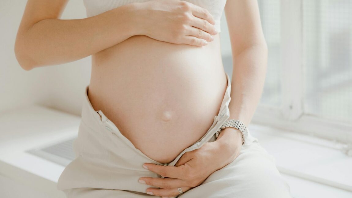 Prenatal massage Farnborough